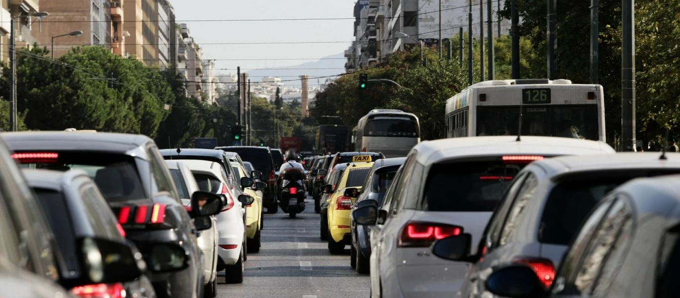 Σε παράταση της πληρωμής των τελών κυκλοφορίας προσανατολίζεται η ΑΑΔΕ